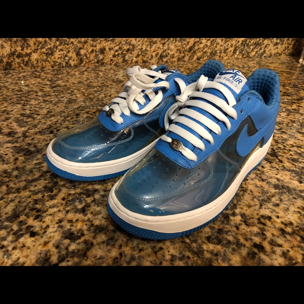 NWOT Nike Air Force 1 Premium